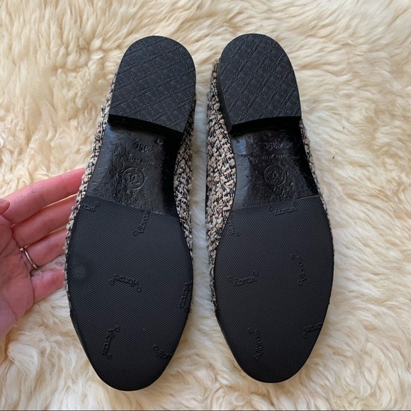CHANEL Tweed Leather Toe Cap Classic Designer Blogger CC Flats 35 - Picture 12 of 15